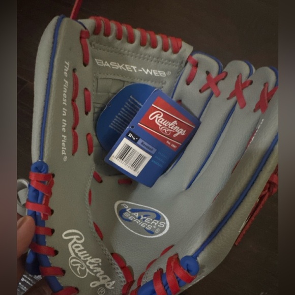 Rawlings Other - NEW! Rawlings Players Series baseball glove, 11.5”, Basket-Web, right-hand throw